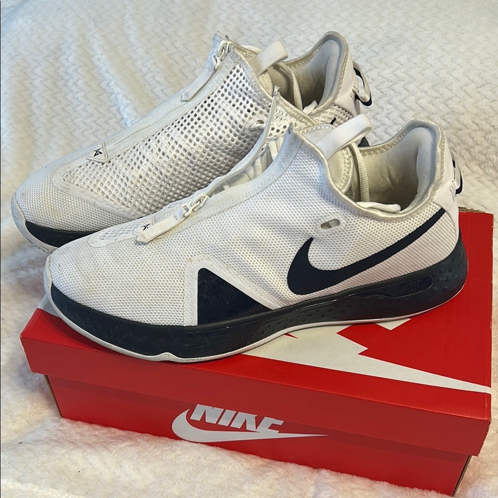 Nike White and Blue Men's Shoes